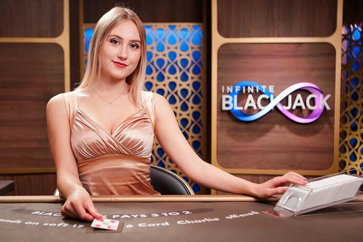 Infinite Blackjack Evolution in het Online Casino