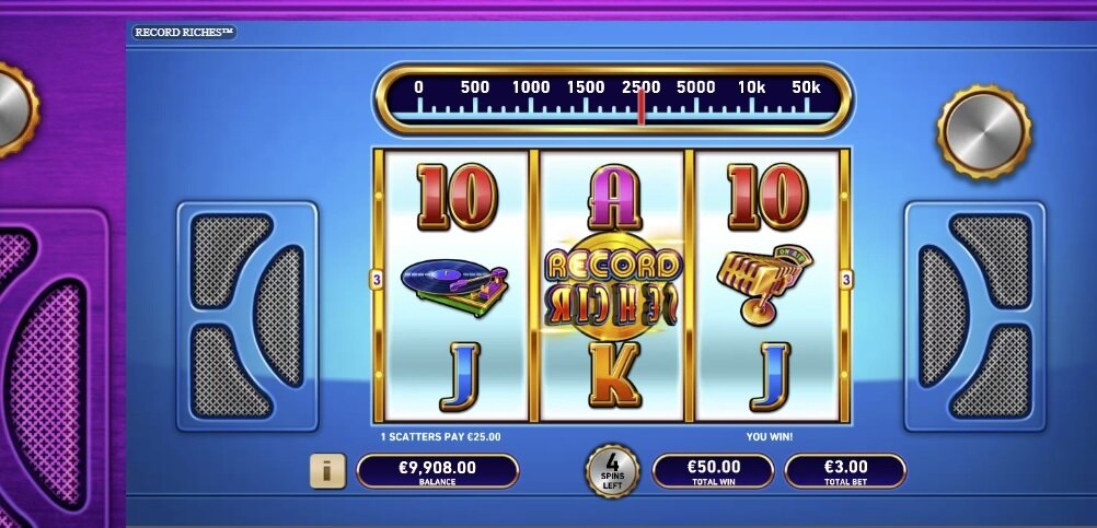 Record Riches slot Playtech